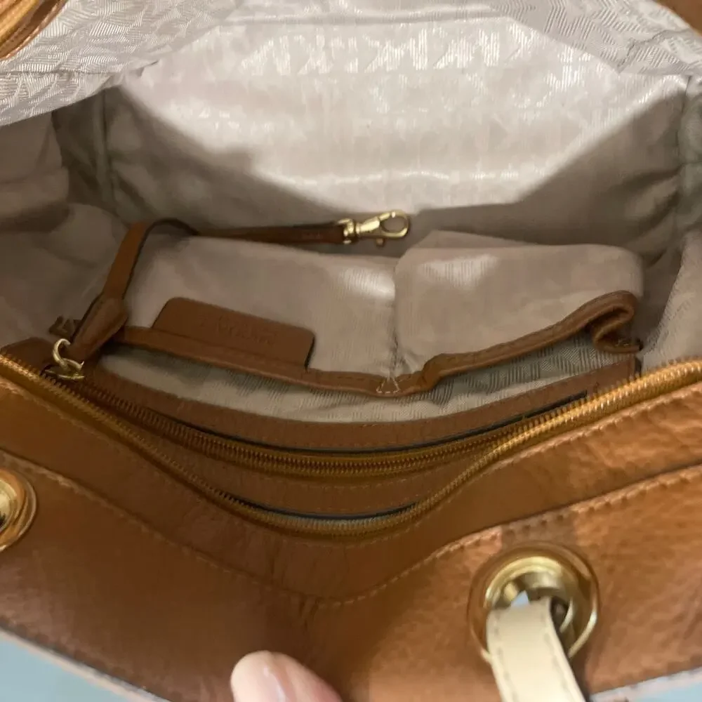 Michael Kors Bedford Pebbled Leather Brown Top Zip Pocket Handbag Tote Bag